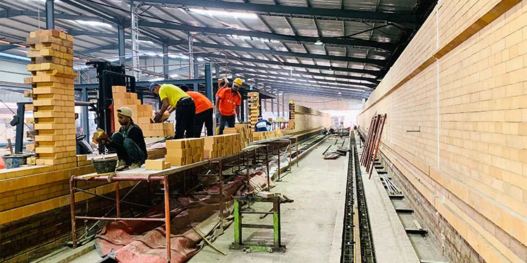 Tungku terowongan untuk membakar batu bata & keramik & ubin dengan kontrol suhu otomatis dan efisiensi termal yang tinggi 2